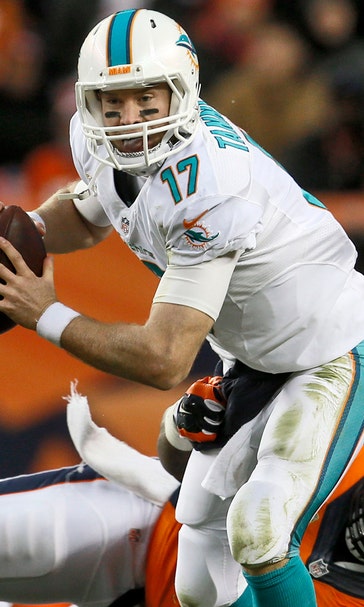 Dolphins fall apart in 4th quarter, slide back in playoff hunt with loss to Broncos